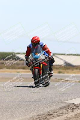 media/Aug-03-2025-TrackDaz (Sun) [[bf4a71acf9]]/A Group/12pm (Wheelie Bump)/